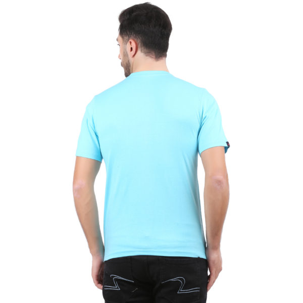 Vakum Men Sky Blue Round Neck Printed T Shirt