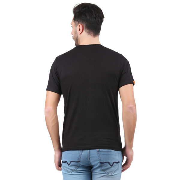 Vakum Men Black Round Neck Printed T Shirt