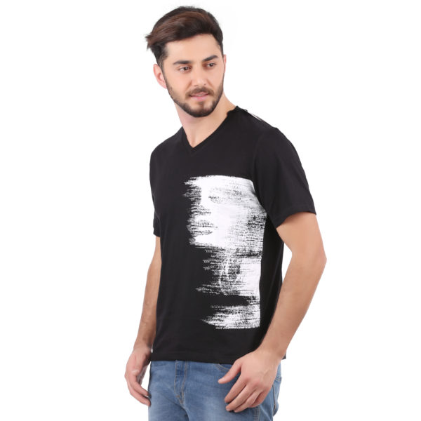 Vakum Men Black Round Neck Printed T Shirt