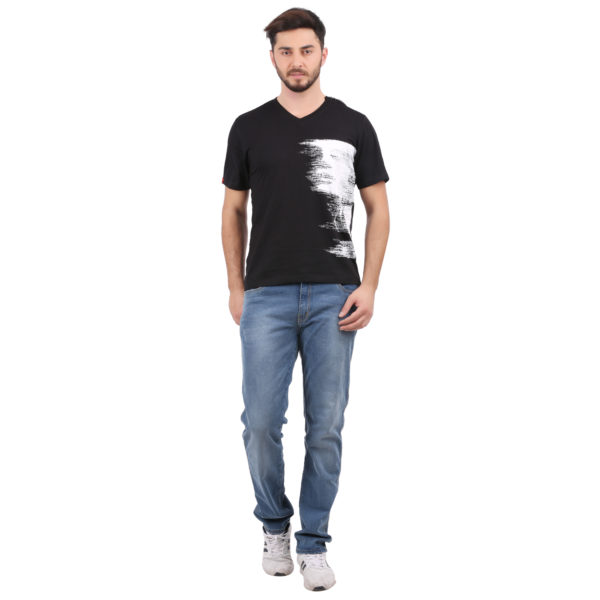 Vakum Men Black Round Neck Printed T Shirt